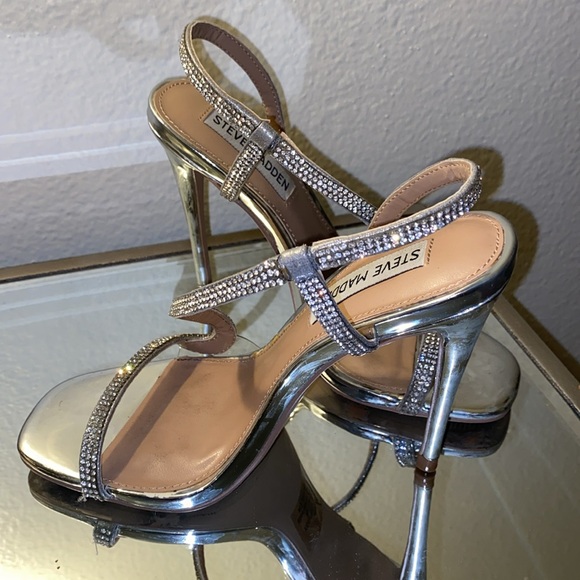 STEVE MADDEN High Heels - Picture 3 of 6